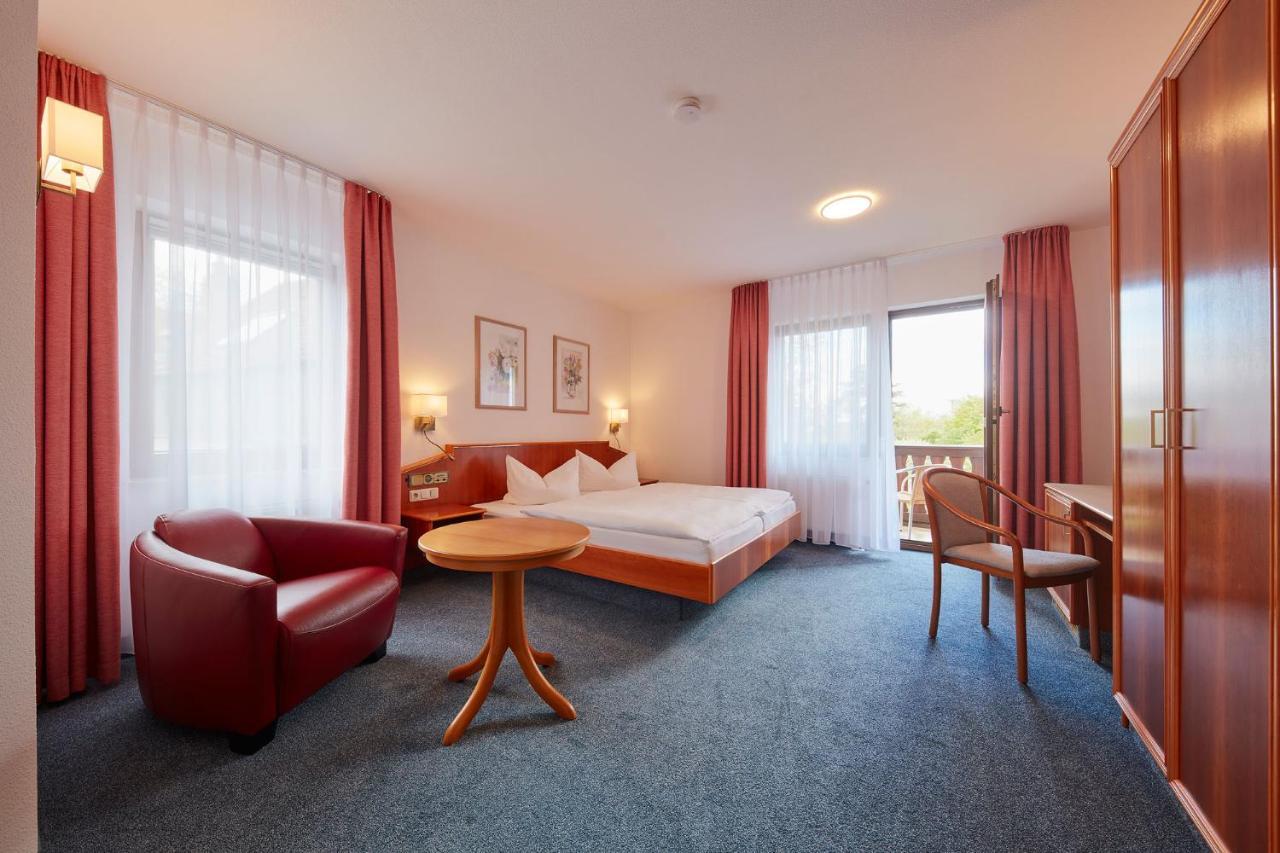Hotel Garni Sonnenhof Reichenberg  Ngoại thất bức ảnh