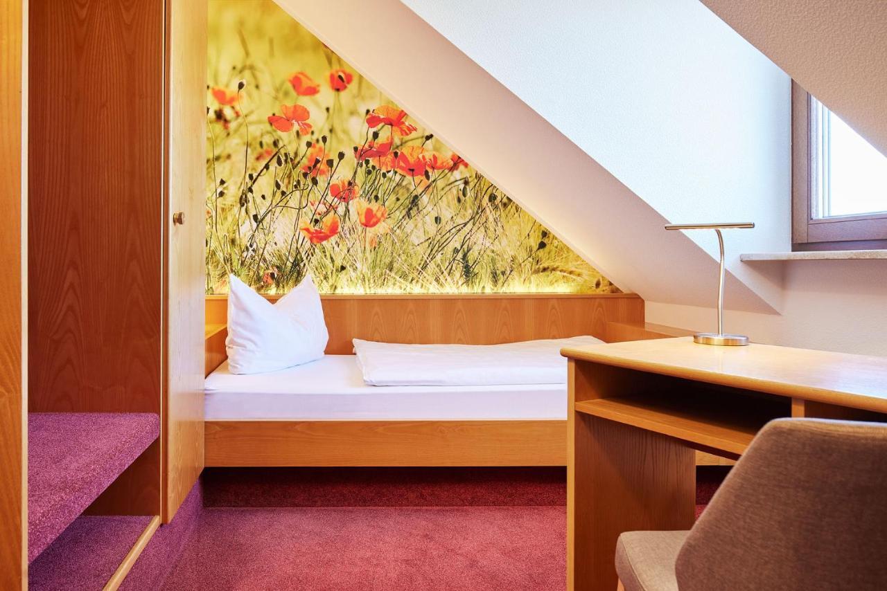 Hotel Garni Sonnenhof Reichenberg  Ngoại thất bức ảnh
