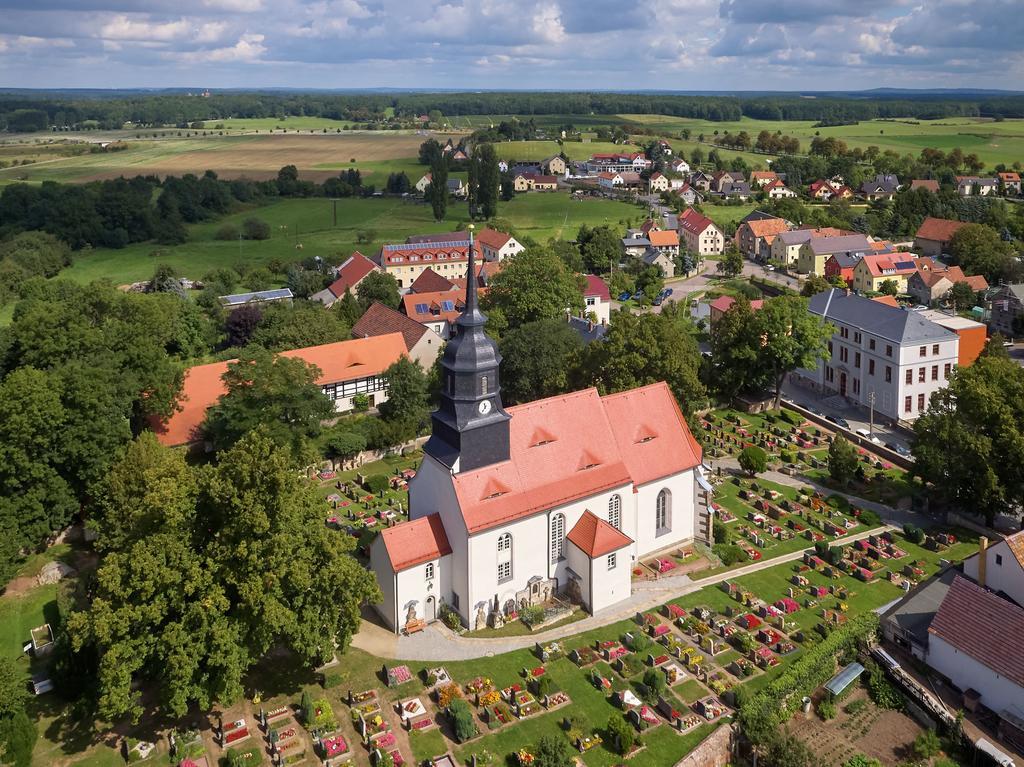 Hotel Garni Sonnenhof Reichenberg  Ngoại thất bức ảnh