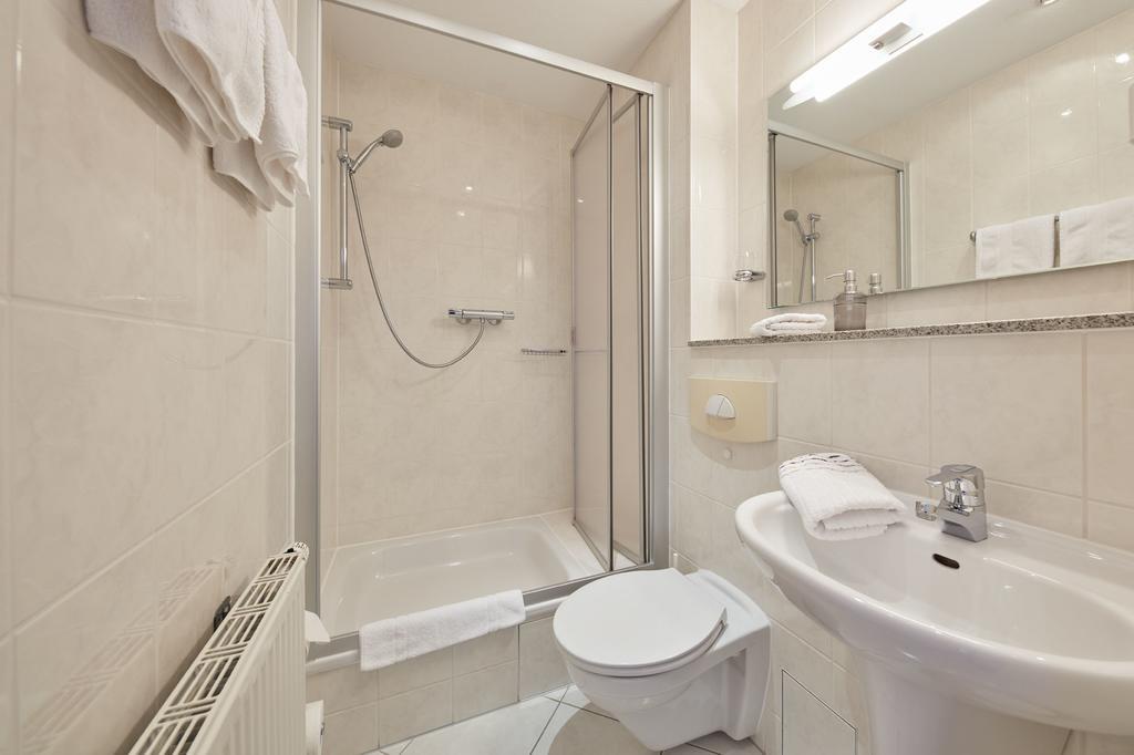 Hotel Garni Sonnenhof Reichenberg  Ngoại thất bức ảnh